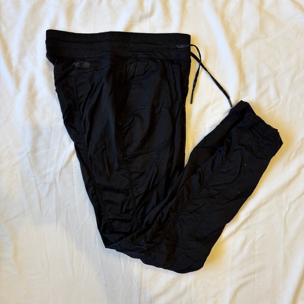 The North‎ Face Women’s Pants Black Size Small Regular Drawstring Waist Outdoor